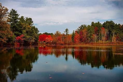 Massachusetts Lake Water Reflections Landscape Scenic
