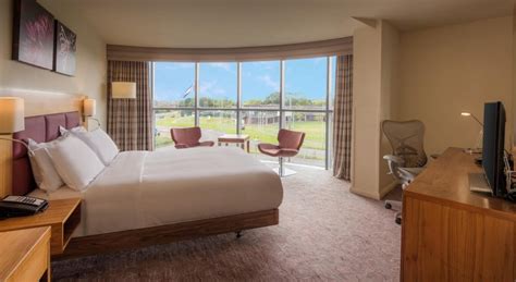 At the hilton garden inn you'll find fun for all the family, delicious food and enjoy being just a short drive from the airport!. Réservation de groupe : Hilton Garden Inn Luton North, Luton