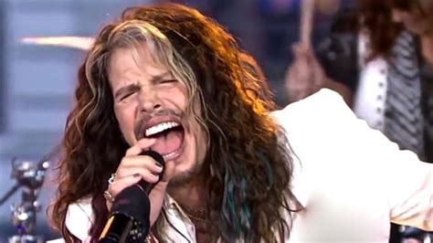 Aerosmith Singer Steve Tyler To Testify As Anti Paparazzi ‘steven Tyler