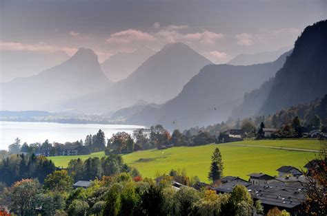 See 152 traveller reviews, 290 photos, and cheap rates for hotel seevilla wolfgangsee, ranked #5 of 26 hotels in st. Herbst am Wolfgangsee II Foto & Bild | landschaft, bach ...