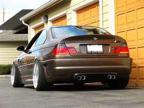 Originally made to compliment the lines of the bmw f07 and f01, but might fit other cars given the specifications match below with the replacement wheel.the style given to this wheel is best described as multi spoke. 19X10 - 235/35/19 19X11.5 - 275/30/19