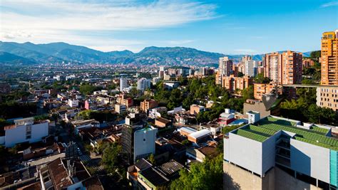 ¿cuáles Son Las Mejores Zonas Para Vivir En Medellín Datos Y