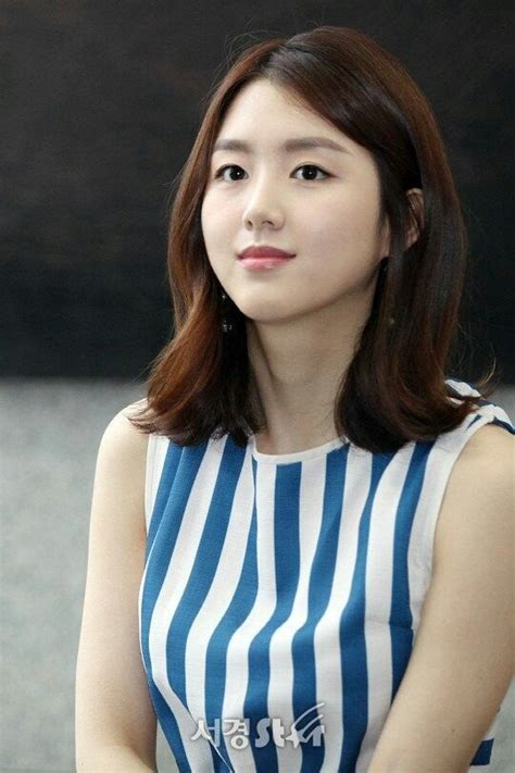 Baek Seo Yi 25