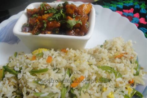 Reserve ¼ of the fried garlic mixture, then add the rice to the remaining fried garlic and stir to coat. Indian Culinary Delights: Egg fried rice with Chicken ...