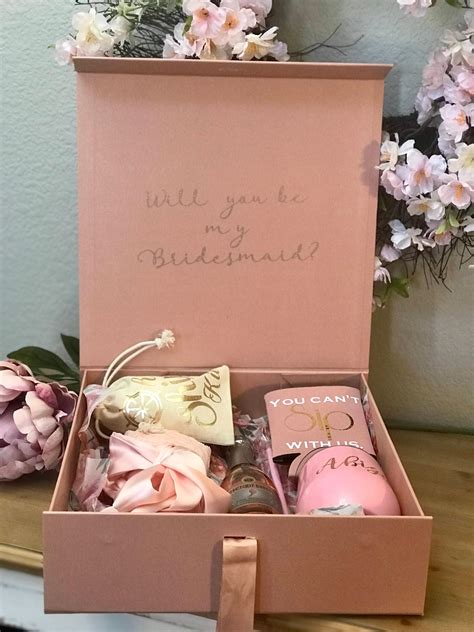 Bridesmaid proposal gift boxes make it easy to pack some small gifts for your bridesmaid proposal! Large Bridesmaid Proposal Keepsake Box Box only Sturdy ...