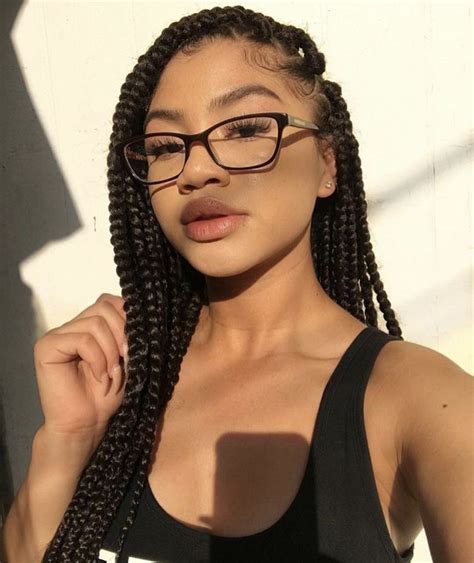 This beautiful color works wonderful for medium to long hair, especially if you like hot hair colors and aren't afraid of looking stunning and attracting attention. Pin by Midnight Lover🌌💫 on Hair‍ | Box braids hairstyles ...
