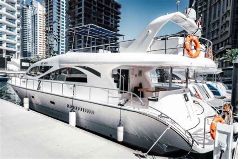 Mercury 66 Yacht Ride Dubai Marina Yacht Rental In Dubai Jtr Holidays
