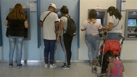 Se cargará el tercer viernes del mes, exactamente el 10 de diciembre. Anses AUH, Tarjeta Alimentar, bono y Potenciar Trabajo ...