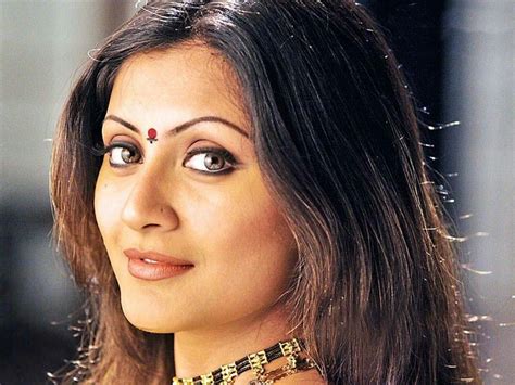 Rimi Sen Most Beautiful Indian Actress Beautiful Indian Actress Beauty Face