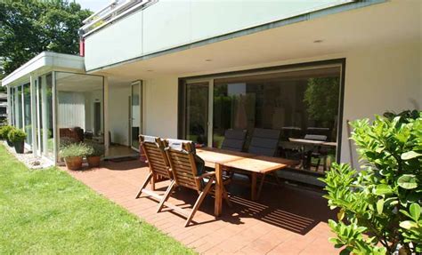 Ausstattung und besonderheiten dieser wohnung. TOP-ANGEBOT! 122m² Erdgeschosswohnung mit Garten in KR ...