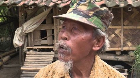 Mentally Ill In Indonesia Languish In Shackles Youtube