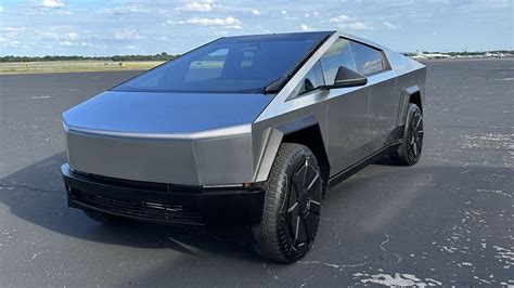 Tesla Cybertrucks New Tyre Size Revealed Know More Ht Auto