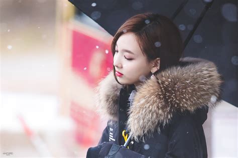 We have a massive amount of desktop and mobile backgrounds. Wallpaper : Nayeon, Twice, K pop, bokeh 2250x1500 ...