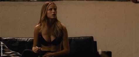 Halston Sage Nude Sexy The Fappening Uncensored Photo