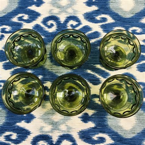 vintage 1970s green glass dessert dishes set of six green indiana glass kings crown