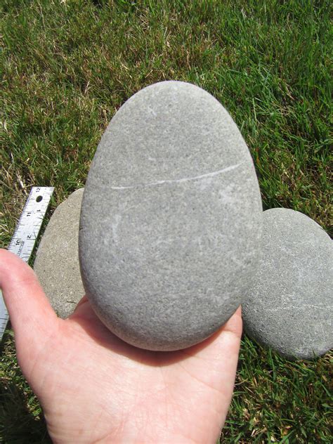 4 Flat Oblong Rocks 4 12 Inches To 5 14 Lot Of 4 Rocks Beach Rocks