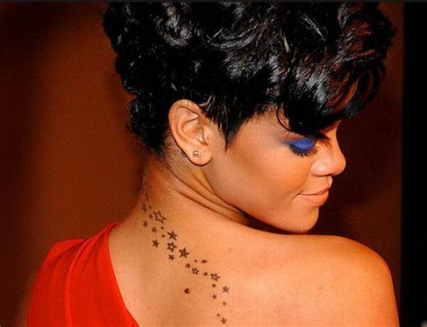 Rihanna Tattoo Bild Tattoos New Tattoos Body Art Tattoos Cool