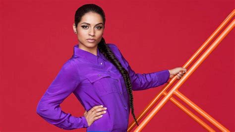Popular Indian Origin Youtuber Lilly Singh To Host Her Own Late Night Show On Television