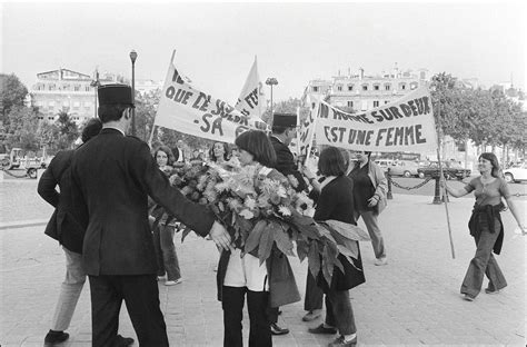 Léphéméride Du 26 Août En 1970 La Première Manifestation Pour La