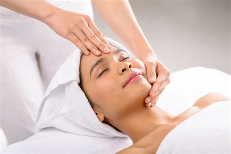Facial Massage ~ Unexpected Benefits ~ Green Eyed Grace