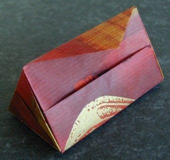 Stiftebox schachteln und verpackung origami kunst. Dreieck-Schachtel von Carmen Sprung mit Anleitung als pdf ...