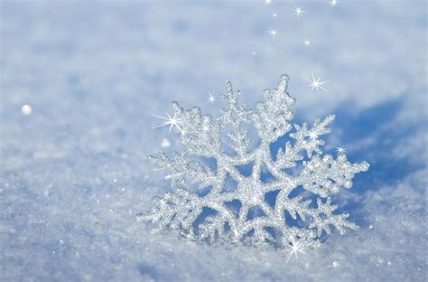 3d Snowflake In The Snow Hd Winter Wallpaper
