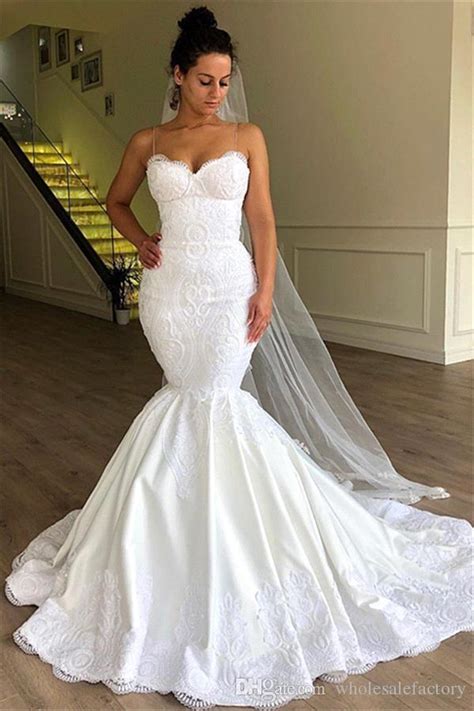 Elegant Plus Size Spaghetti Straps Lace Mermaid Wedding Dresses 2019