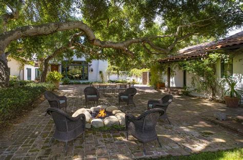 The Lovely Jeff Bridges House In Montecito Ca Is On The Market