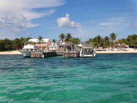 Best Cayman Islands Dive Centers And Dive Resorts