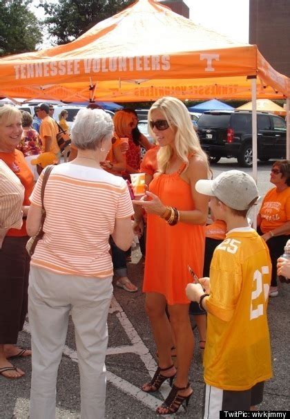 During last night's episode, tosh focused his anger on alabama. Layla Kiffin PICTURE: Photo Of Lane Kiffin's Wife | HuffPost