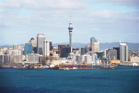 Aotearoa) je ostrovný štát v austrálii a oceánii. Nový Zéland: Život na bílém oblaku | 100+1 zahraniční ...