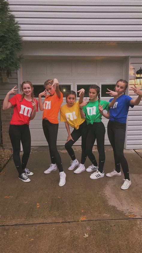 Couples Halloween Best Group Halloween Costumes Halloween Custumes Halloween Outfits College