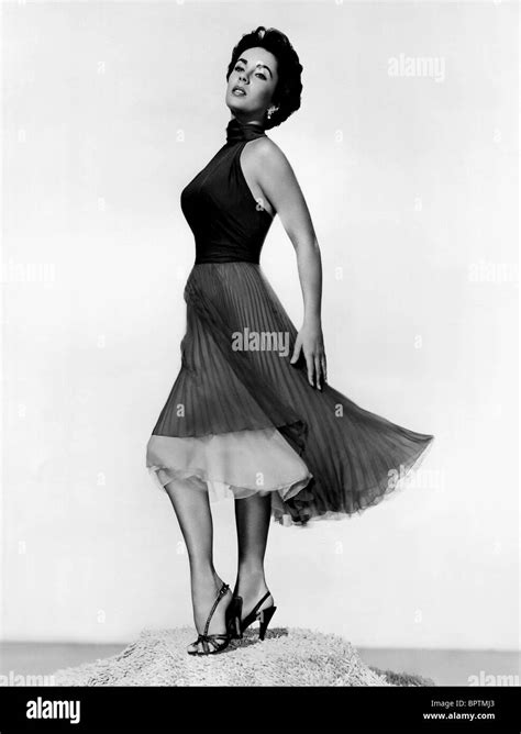 Elizabeth Taylor Actress 1953 Stock Photo Alamy
