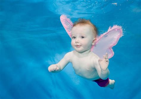 Underwater Photographs Of Swimming Babies Amusing Planet