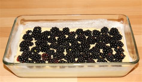 Einfach nachzubacken und so saftig lecker. Dana's little blog: Schneller Brombeerkuchen