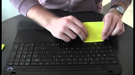 Top reasons why you should clean the keyboard often. How To Clean Your Keyboard Using A Post-It - YouTube