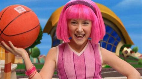 Fotos Así Luce En La Actualidad Stephanie De Lazytown Tele 13