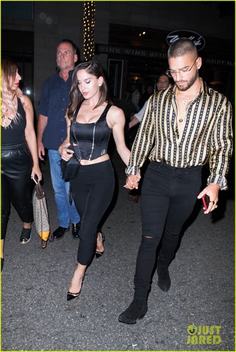 Barulich está muy orgullosa de sus raíces latinas, y en febrero de 2017 publicó una serie de fotografías en su instagram en las que. Maluma & Girlfriend Natalia Barulich Enjoy a Night Out ...