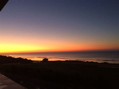 Winter sunrise in Torquay | Winter sunrise, Sunrise, Sunrise beach