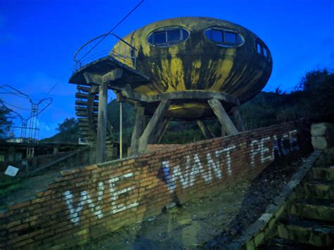 We Want Peace In A Resort Full Of Abandoned Ufos Rurbanexploration