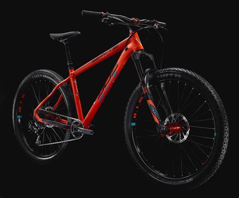 2017 Whyte 905 275 Trail Hardtail Mountain Bike £175000
