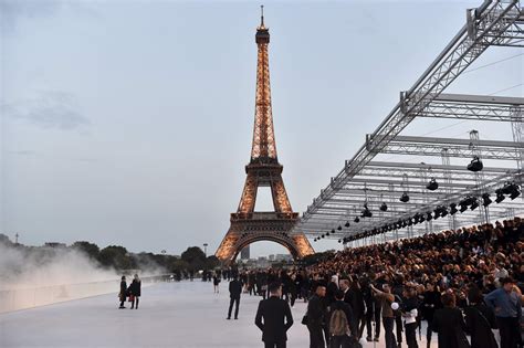 Paris Fashion Week Runway Round Up