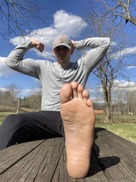 Master Jt On Twitter Stick Your Face In These Pits And Lick My Feet