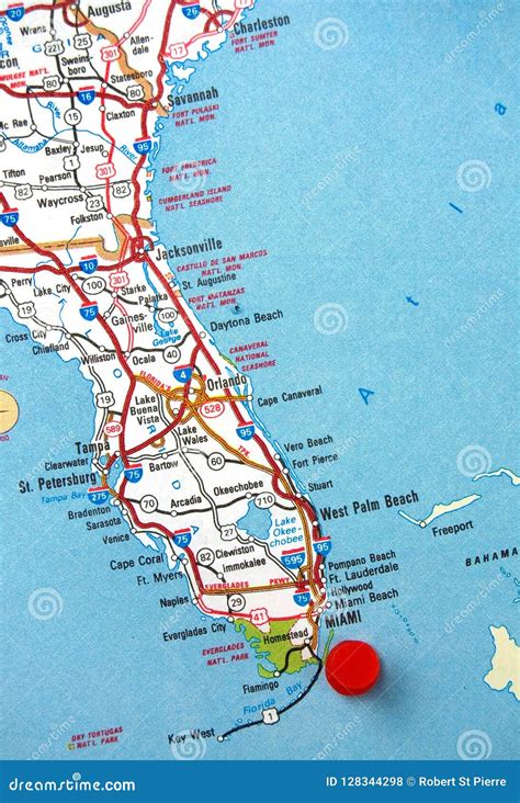 El Mapa Del Estado De La Florida Con Miami Identificó Con Un Punto Rojo