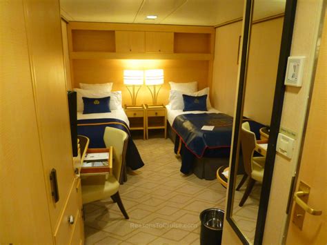 Queen mary 2 cruise accommodations, staterooms and suites. Cunard Queen Mary 2 Inside Cabin Review | Reasons To Cruise