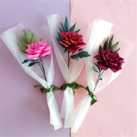 Single Rose Bouquet | Single flower bouquet, Single rose 