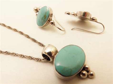 Sterling Silver Mexico Turquoise Necklace And Earring Jewelry