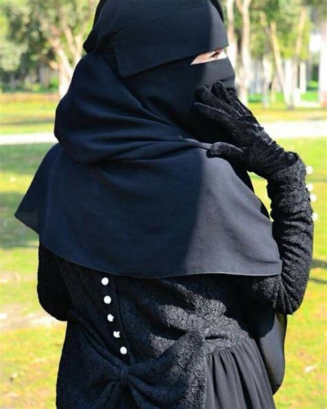 Pin By Alexa June On Elegant Fashion Muslimah Fashion Niqab
