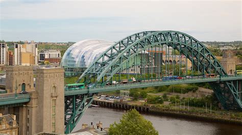 Tyne Bridge In Newcastle Upon Tyne England Expediaca