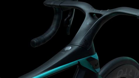 Bianchi Unveils Controversial New Oltre Road Bike Cycling Today Official